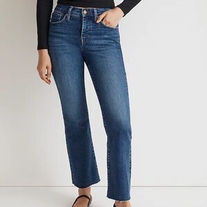 Madewell Kick Out Crop Jeans Raw Hem Mid Rise Medium Wash Denim 26